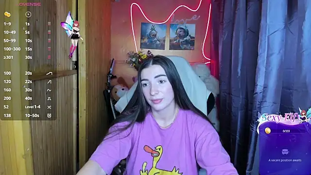 Snapshot of Fiery_Brunette_ chatting on January 9, 2025, 5:54 pm Fiery Brunette  online show from January 9, 2025, 5:54 pm