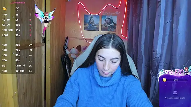 Snapshot of Fiery_Brunette_ chatting on February 4, 2025, 8:35 am Fiery Brunette  online show from February 4, 2025, 8:35 am