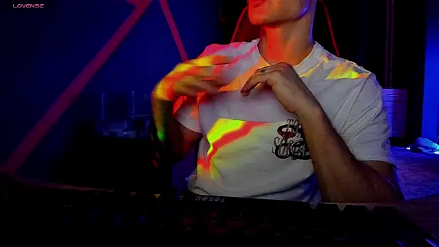 RODARRI online show from March 1, 2025, 5:38 pm