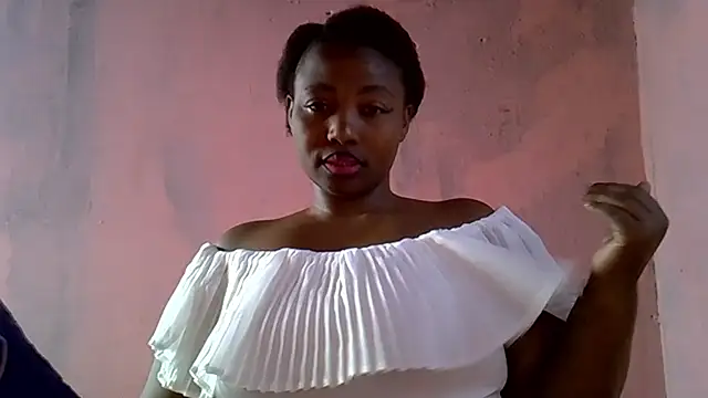 Snapshot of JUICYASSxxx chatting on December 16, 2025, 4:50 am JUICYASSxxx online show from December 16, 2025, 4:50 am