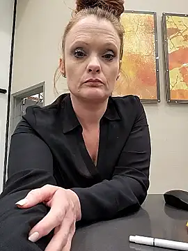 sexiginger22 online show from January 12, 2026, 3:17 pm