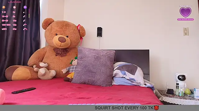 Snapshot of Samanntthaa__ chatting on May 13, 2026, 12:57 pm Samanntthaa online show from May 13, 2026, 12:57 pm