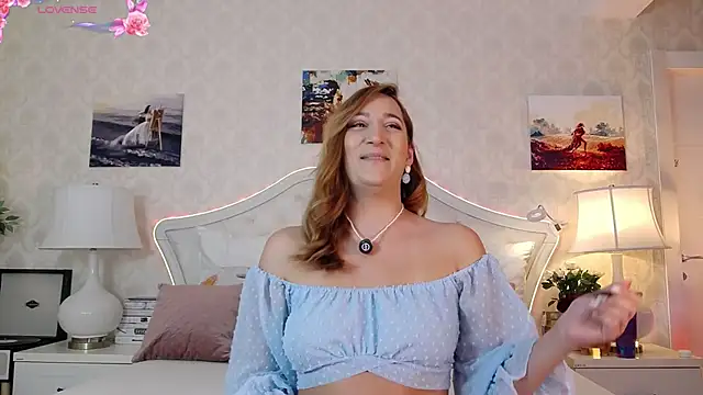 Snapshot of IreneHope chatting on May 26, 2026, 8:54 am IreneHope online show from May 26, 2026, 8:54 am