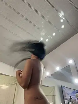 hannahb-e online show from January 28, 2025, 1:16 pm