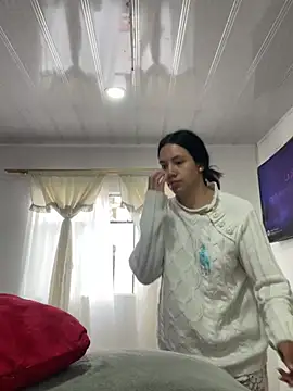 hannahb-e online show from April 9, 2026, 12:21 pm