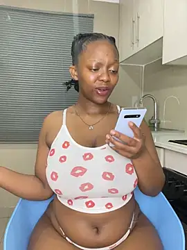 Jazmine-Blue online show from March 4, 2026, 8:37 pm