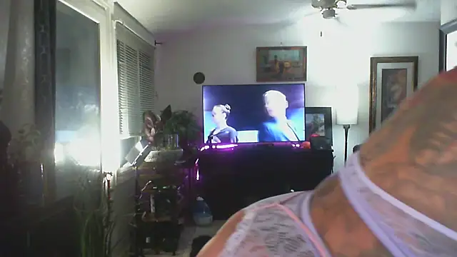 CeceilaMoon online show from February 25, 2026, 3:49 am