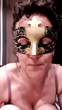 Masquegirlmysterious online show from February 21, 2026, 7:48 pm