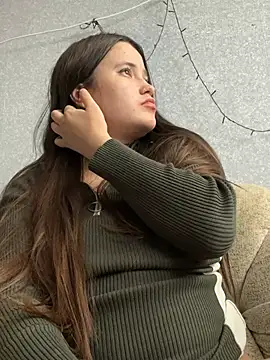 Snapshot of Angel__lika chatting on February 12, 2025, 9:42 am Angel lika online show from February 12, 2025, 9:42 am