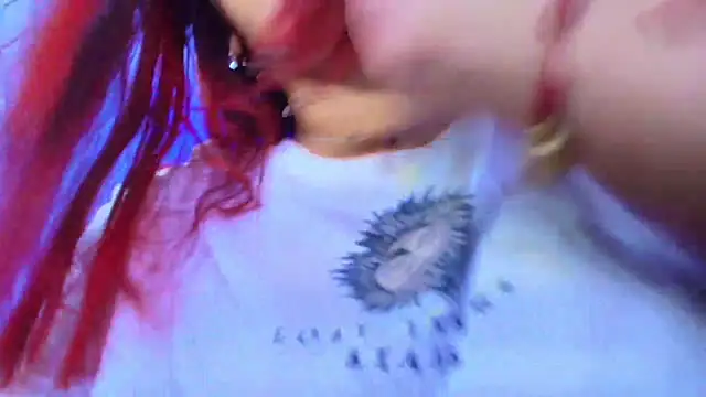 NicolleTaylor online show from October 24, 2025, 4:20 am