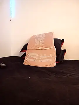 Isabella Du online show from January 29, 2025, 9:39 pm