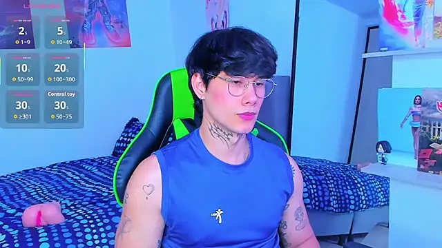 Snapshot of JayHotxxx chatting on February 24, 2026, 8:29 pm JayHotxxx online show from February 24, 2026, 8:29 pm