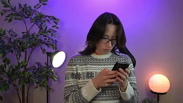 Snapshot of SrLuis18 chatting on December 1, 2024, 11:25 pm SrLuis18 online show from December 1, 2024, 11:25 pm