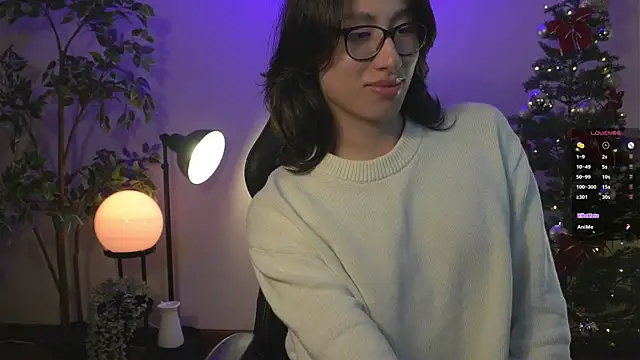 Snapshot of SrLuis18 chatting on December 17, 2024, 10:44 am SrLuis18 online show from December 17, 2024, 10:44 am