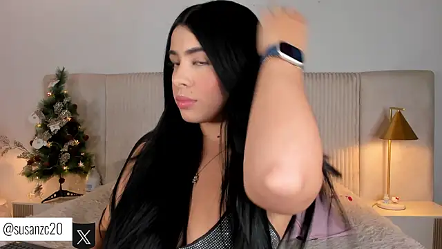 Snapshot of susan_zc chatting on December 13, 2025, 8:04 pm susan zc online show from December 13, 2025, 8:04 pm