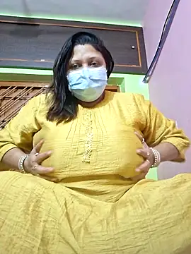 Snapshot of kunjan789 chatting on January 18, 2025, 2:14 am kunjan789 online show from January 18, 2025, 2:14 am