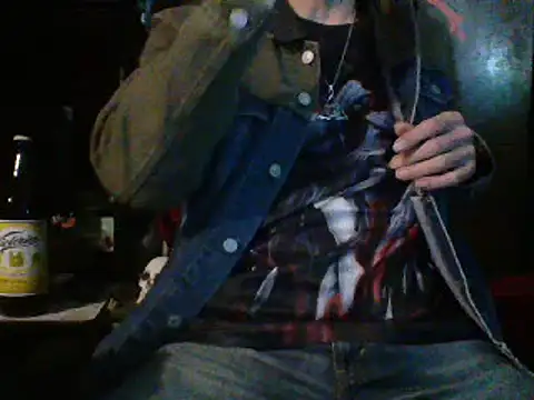 mrdemoncrowly online show from February 8, 2025, 8:20 am