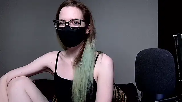 Snapshot of amber_candyfloss chatting on December 10, 2024, 12:50 am amber candyfloss online show from December 10, 2024, 12:50 am