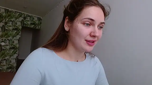 Olivia shine online show from February 2, 2025, 5:32 am