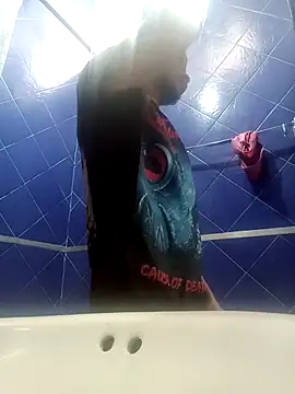 krvdeslalas29 online show from February 14, 2026, 12:57 pm