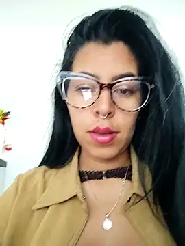 Snapshot of Emily_Wane chatting on December 4, 2025, 3:54 pm Emily Wane online show from December 4, 2025, 3:54 pm