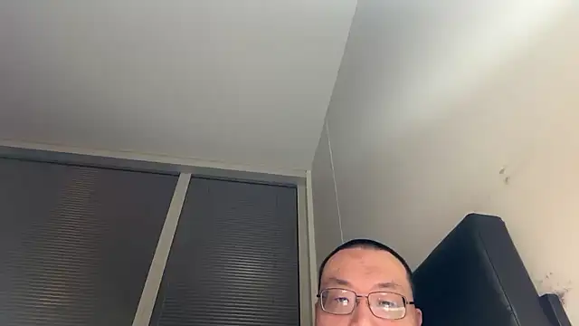 Snapshot of slaveasianboy chatting on July 4, 2026, 2:40 am slaveasianboy online show from July 4, 2026, 2:40 am