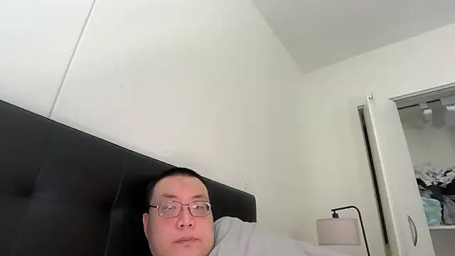 Snapshot of slaveasianboy chatting on July 21, 2026, 1:13 pm slaveasianboy online show from July 21, 2026, 1:13 pm