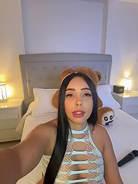 annyfosterr online show from April 15, 2026, 2:07 am