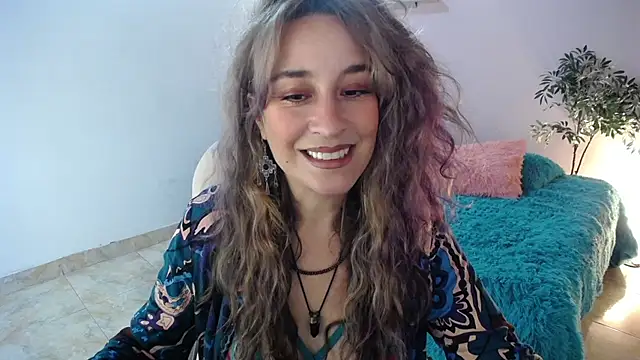 Snapshot of Paula_Paz chatting on November 11, 2025, 2:17 pm Paula Paz online show from November 11, 2025, 2:17 pm