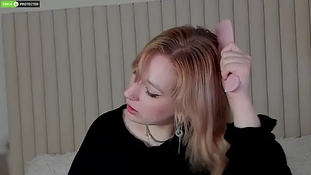 RachelCart online show from November 29, 2025, 3:09 am