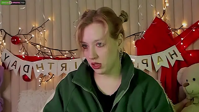 RachelCart online show from December 16, 2025, 3:11 am