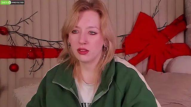 RachelCart online show from December 19, 2025, 3:13 am