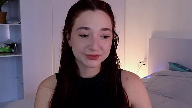 Snapshot of YasmineWest chatting on June 27, 2026, 1:10 am YasmineWest online show from June 27, 2026, 1:10 am