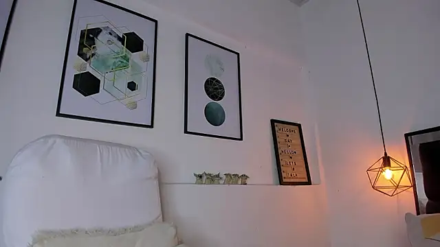 amysc online show from February 9, 2026, 11:47 am