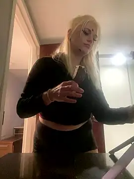 Snapshot of SexxxiLexiiii chatting on January 14, 2026, 9:37 am SexxxiLexiiii online show from January 14, 2026, 9:37 am