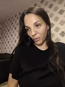 Snapshot of samilux5 chatting on February 26, 2025, 3:21 am samilux5 online show from February 26, 2025, 3:21 am
