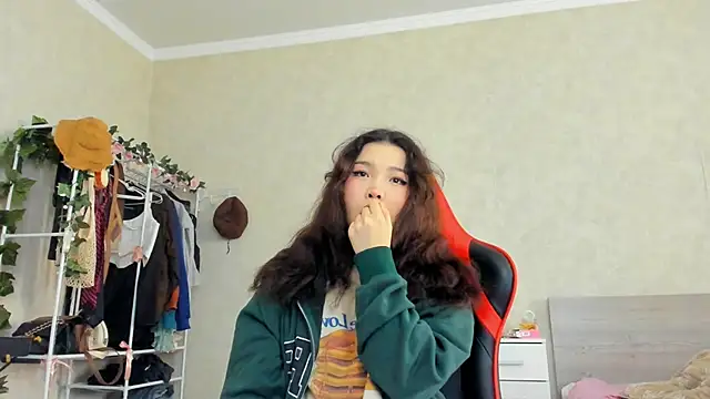 Snapshot of wastforu chatting on March 19, 2025, 10:00 am wastforu online show from March 19, 2025, 10:00 am