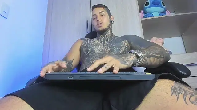 JAXXXONHERD online show from April 16, 2026, 6:52 pm