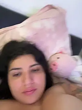 horny roomiess online show from February 18, 2025, 3:32 pm