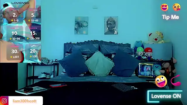 Snapshot of Liamscott_ chatting on November 26, 2025, 7:15 pm Liamscott online show from November 26, 2025, 7:15 pm