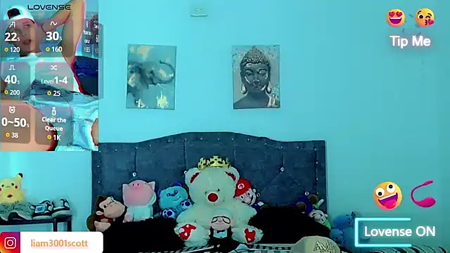 Snapshot of Liamscott_ chatting on November 28, 2025, 7:05 pm Liamscott online show from November 28, 2025, 7:05 pm