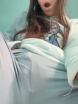 Snapshot of rossana99_ chatting on October 19, 2025, 1:56 pm rossana99  online show from October 19, 2025, 1:56 pm