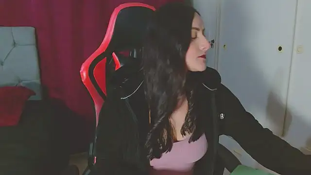 Noamartin  online show from December 23, 2025, 12:19 am