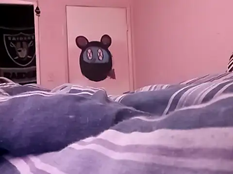 Snapshot of Blkstylion chatting on April 5, 2026, 2:36 pm Blkstylion online show from April 5, 2026, 2:36 pm