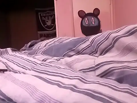 Snapshot of Blkstylion chatting on April 7, 2026, 4:57 am Blkstylion online show from April 7, 2026, 4:57 am