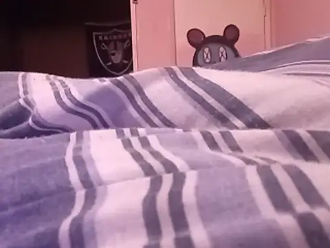 Snapshot of Blkstylion chatting on April 16, 2026, 8:04 am Blkstylion online show from April 16, 2026, 8:04 am