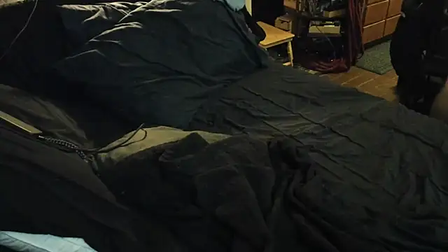 Snapshot of Dark_Asteroid chatting on February 27, 2026, 10:15 am Dark Asteroid online show from February 27, 2026, 10:15 am