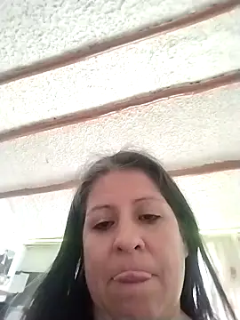 Snapshot of LucifernandaSw chatting on May 16, 2026, 5:12 pm LucifernandaSw online show from May 16, 2026, 5:12 pm