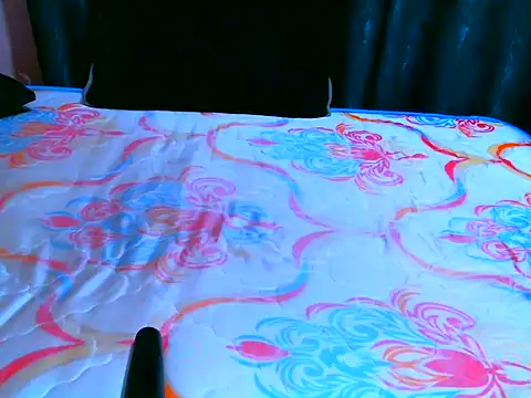 Snapshot of Pretty_kara chatting on February 11, 2026, 10:48 pm Pretty kara online show from February 11, 2026, 10:48 pm