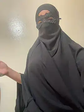 Snapshot of Hijabi_HotGirls chatting on February 15, 2025, 2:11 pm Hijabi HotGirls online show from February 15, 2025, 2:11 pm